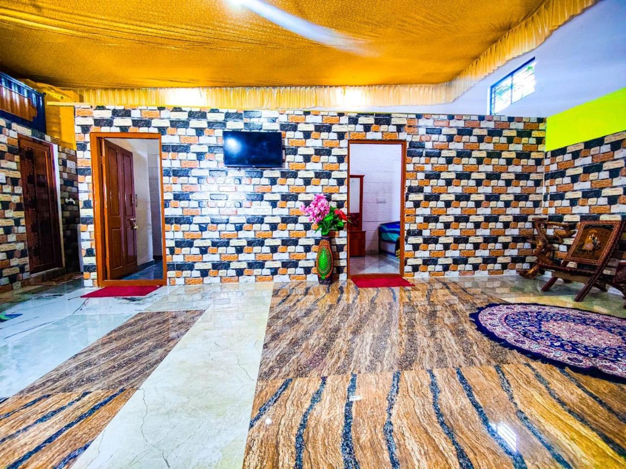 Sahara Family Holiday home